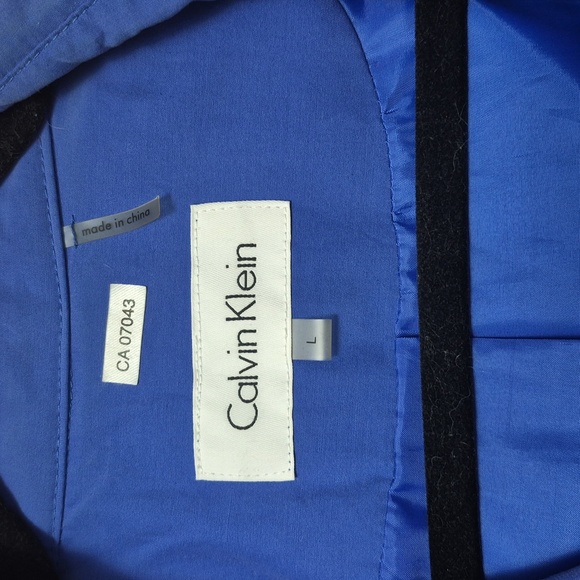 Calvin Klein Women's Large Utility Jacket in Vibrant Blue - Picture 7 of 8